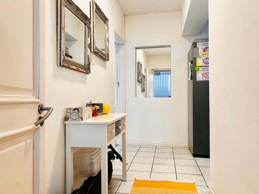 3 Bedroom Property for Sale in Mouille Point Western Cape